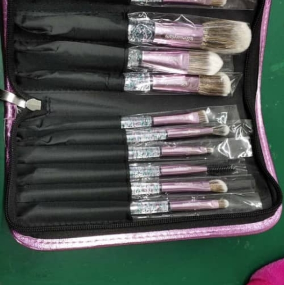 Makeup brushes - Picture 10 of 16